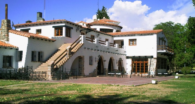 Histórico Hotel de Potrerillos