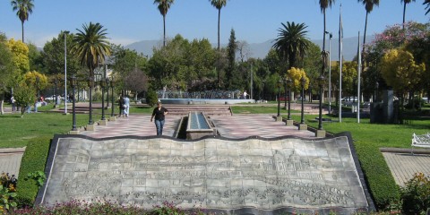 Área histórica: Friso Plaza Pedro del Castillo