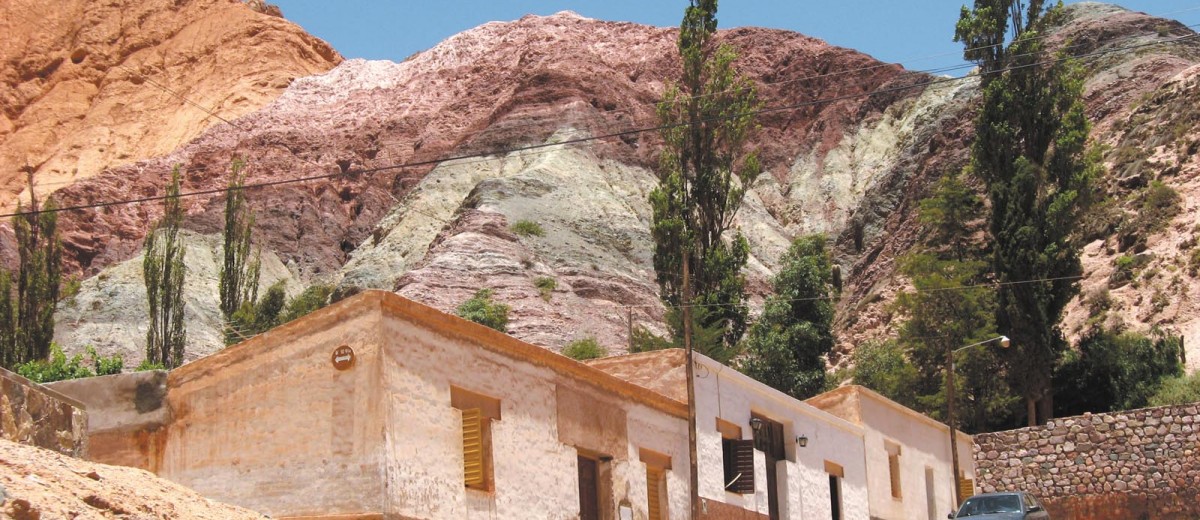 Purmamarca y Cerro Siete Colores